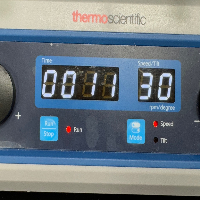 Thermo Scientific Digital Platform Rocker image 2
